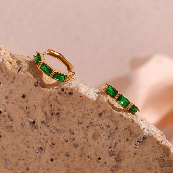 Green Zircon Small‎ Hoop Earrings Bamboo Shape 18K Gold Plated Stainless Steel - Picture 5 of 9